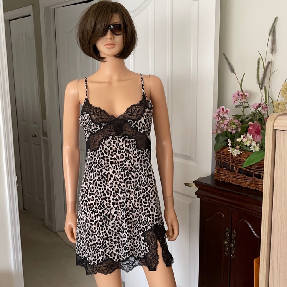 NWT Vintage Victoria’s Secret Leopard Lace Trim Slip Dress - Picture 2 of 8